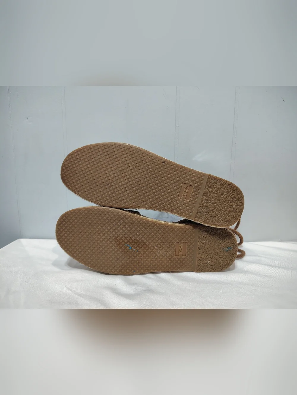 Toms Katalina Espadrilles Tan‎ size 5.5 Summer Dressy Ballet Office Event Summer